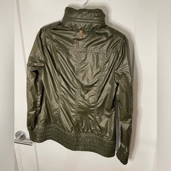 Mackage Perla Army Green Packable Lightweight Hooded Jacket Medium EUC - Picture 4 of 9